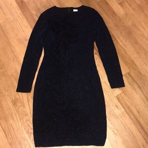 Sparkle knit dress w scroll flock front side